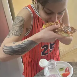 Kamilla, Szexpartner V. kerület, 24 év nő V. kerület Budapest Magyarország, +36205472804