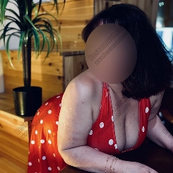 Tímeád, 34 éves popóimádó szexpartner
