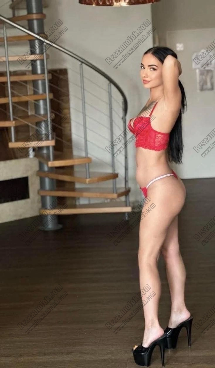 Lejla popoimado profil kepes profil - popoimado.hu Lejla - +36 70 428 8170 - popoimado foto