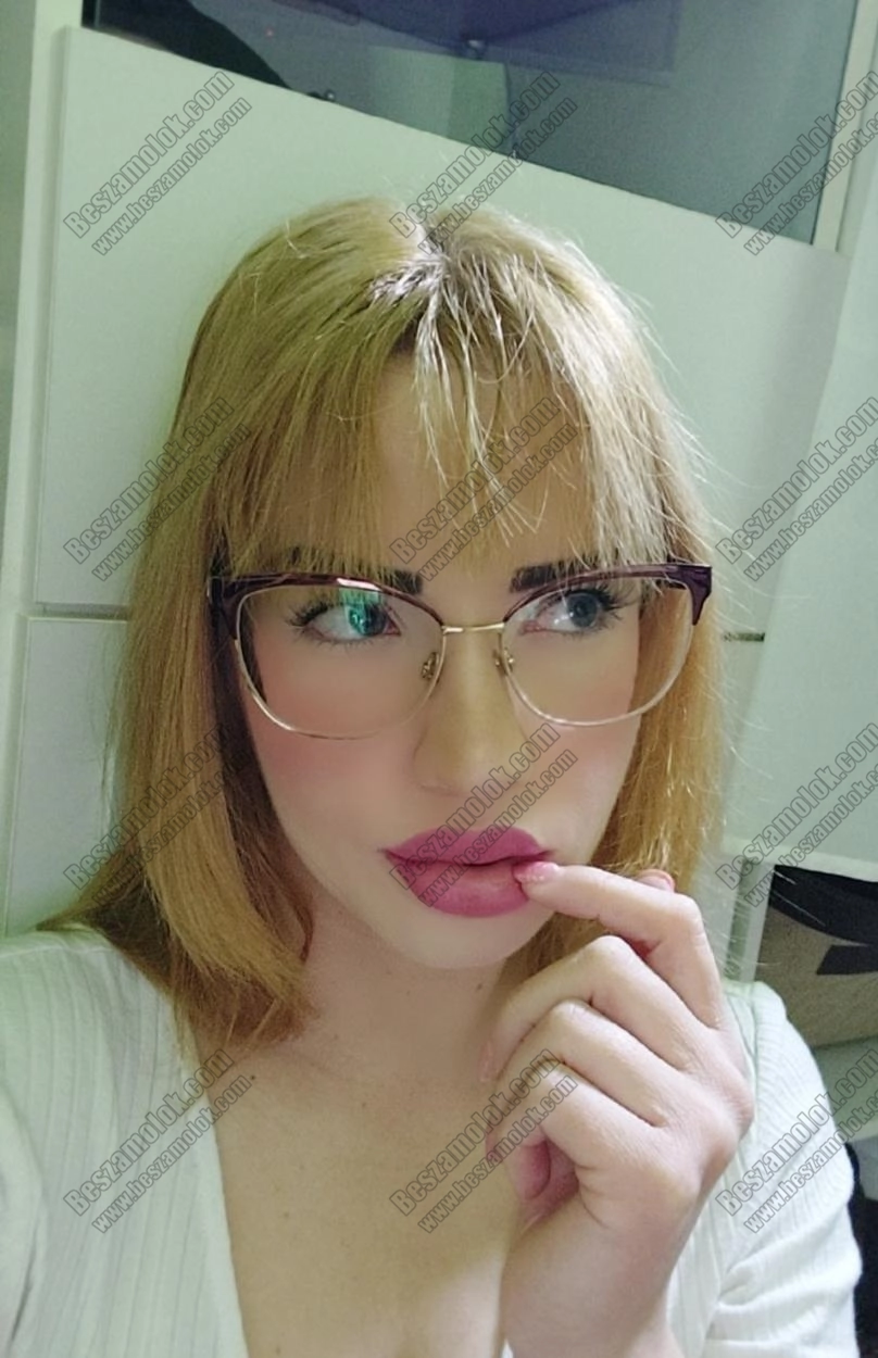 Lotti - +36 20 558 2031 - popoimado foto
