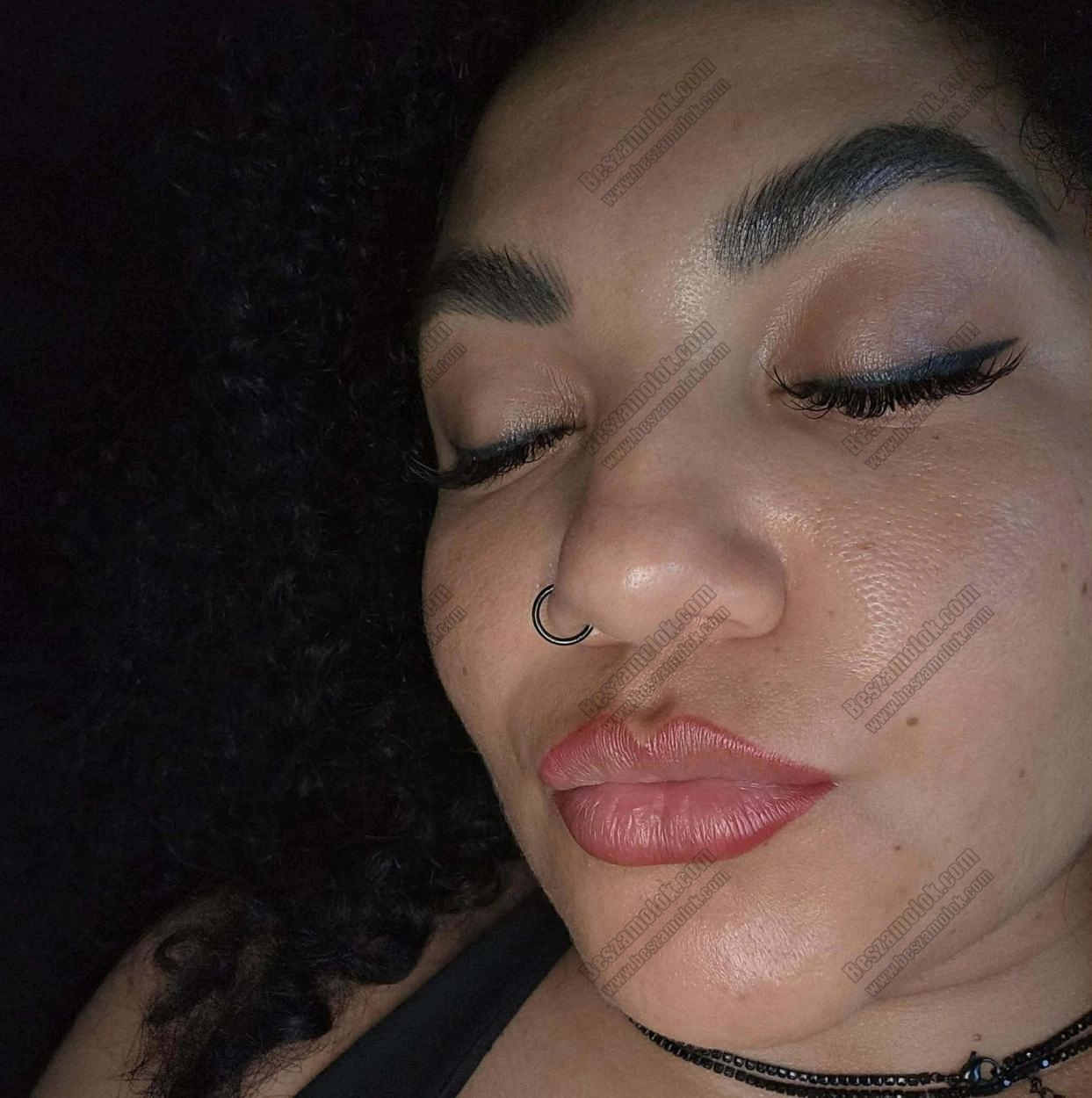 Morfeaa - +36 70 581 3516 - popoimado foto